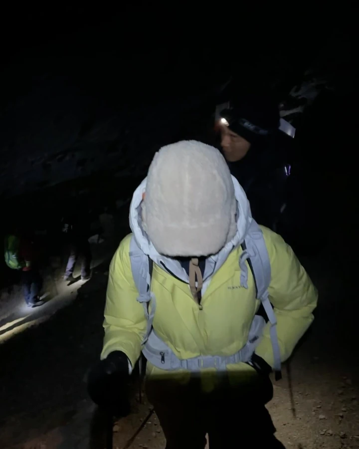 Suasana Pendakian Malam Hari
