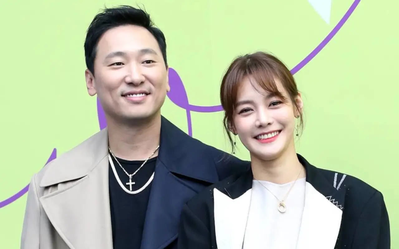 Produser Rhymer dan Reporter Ahn Hyun Mo Cerai Usai 6 Tahun Menikah
