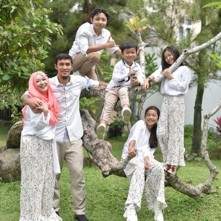 Semuanya Adalah Kesayangan