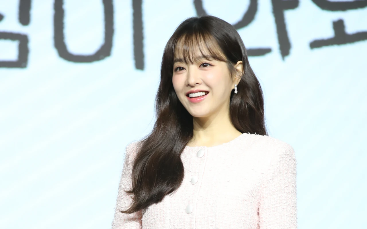 Park Bo Young Bantah Omongan Sutradara Soal Sikapnya di Lokasi 'Daily Dose of Sunshine'