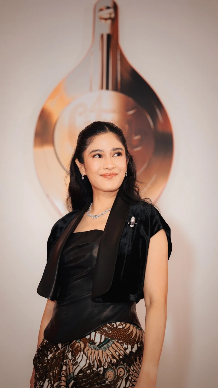Dian Sastro