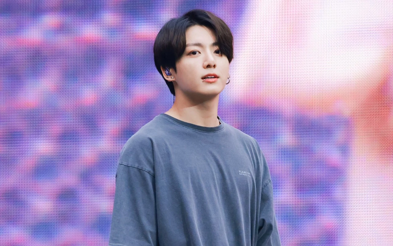 Jungkook BTS Jadikan Sang Ibu Bintang Utama di Konser 'GOLDEN LIVE ON STAGE'