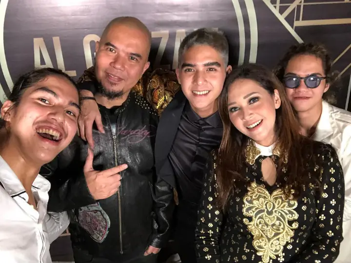 Selfie Terbaik