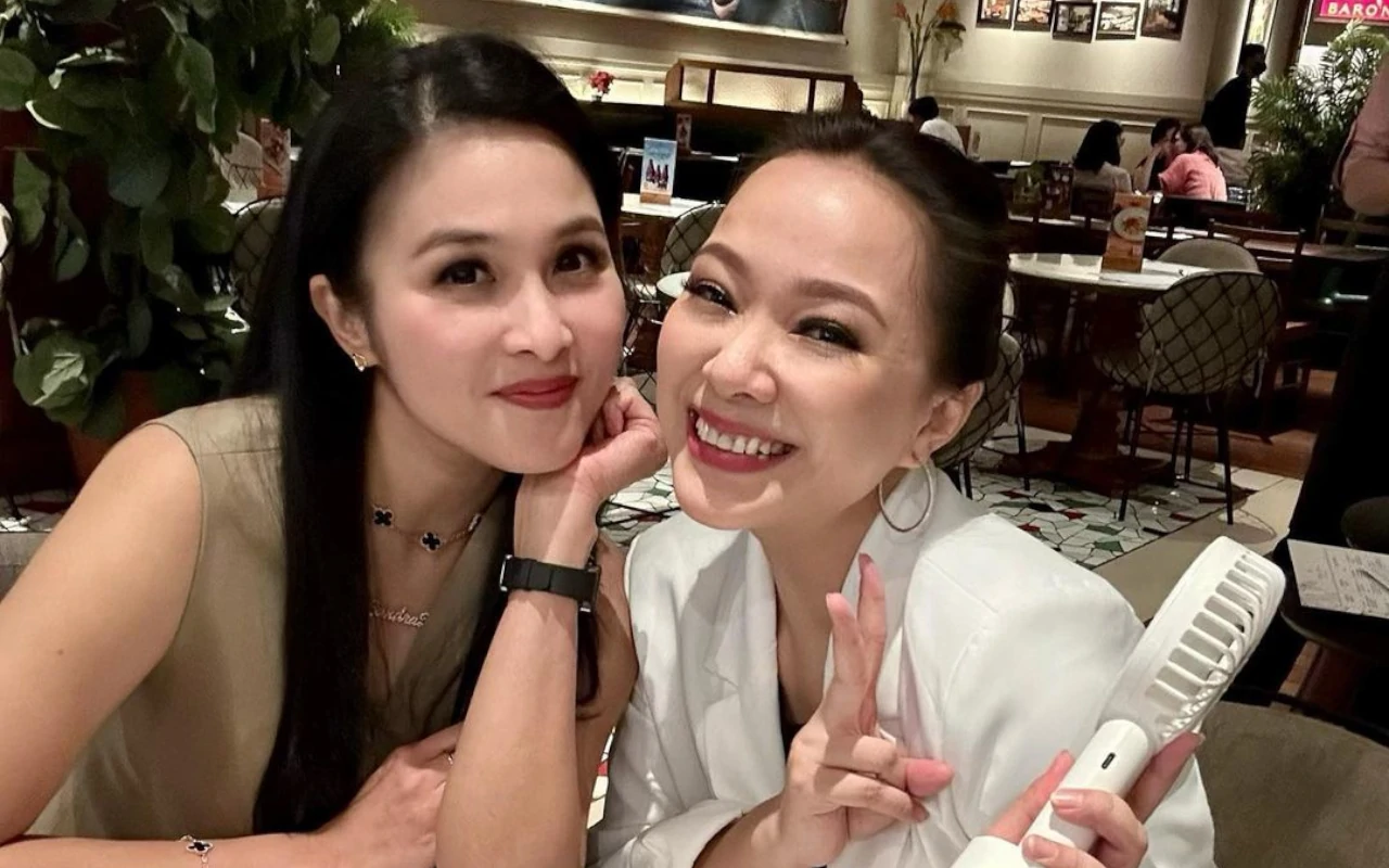 Yuanita Christiani Tak Kuasa Tahan Tangis Saat Baca Surat Terbuka dari Sandra Dewi