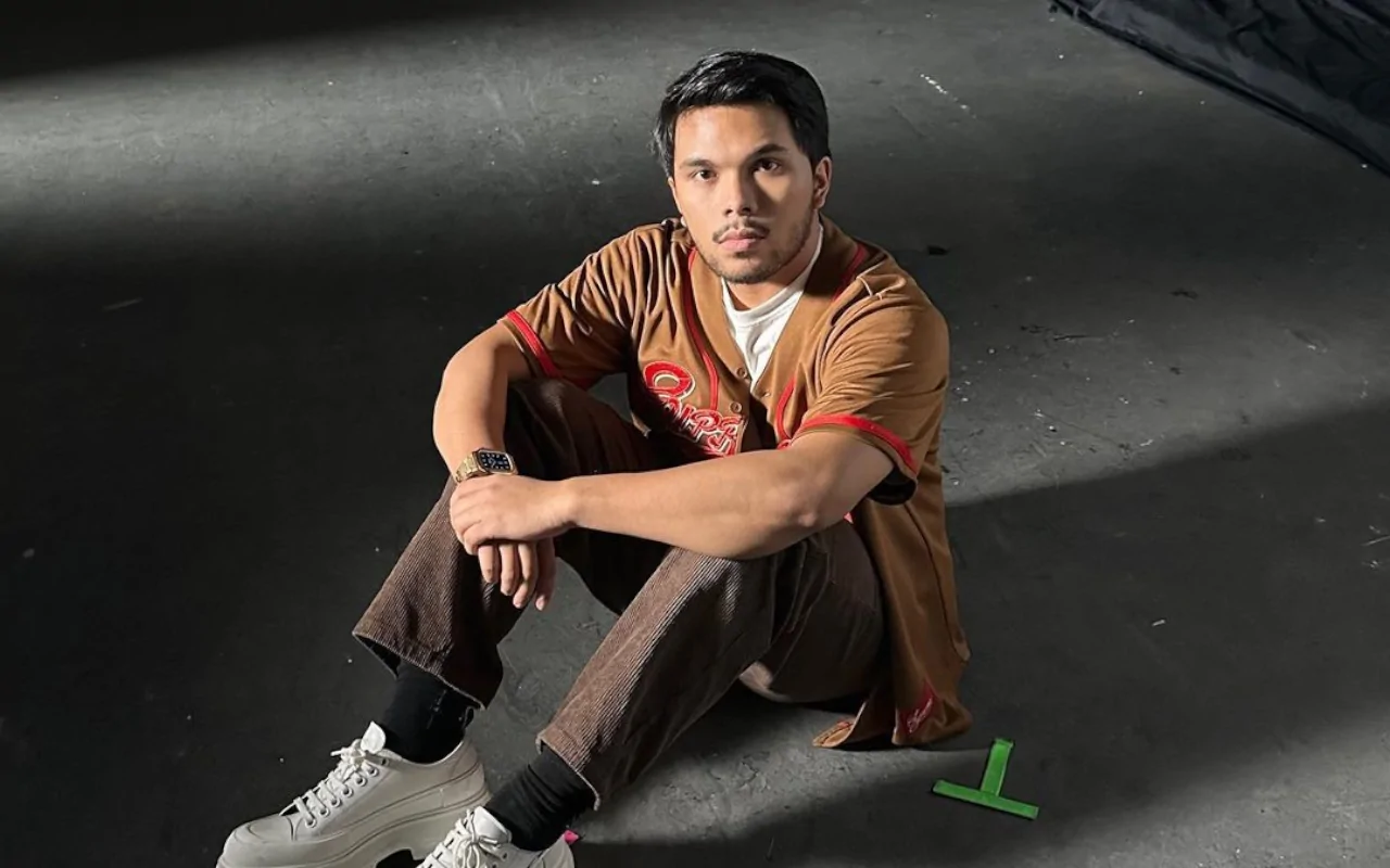 Thariq Halilintar Disebut Mirip Ivan Gunawan Saat Hadir di Indonesian Music Awards 2023