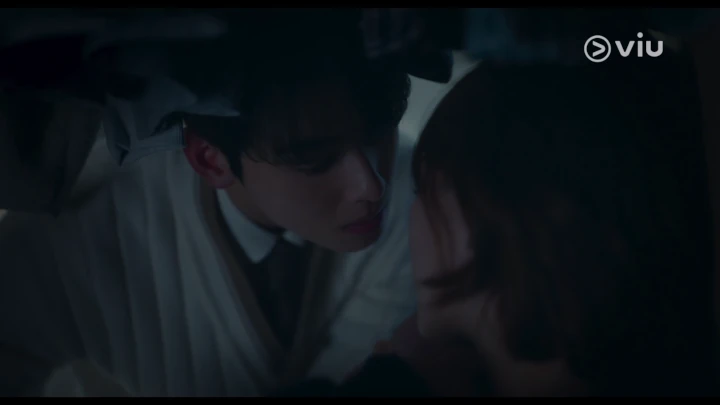 Cara Cha Eunwoo Cium Park Gyu Young di \'A Good Day To Be A Dog\' Bikin Salfok