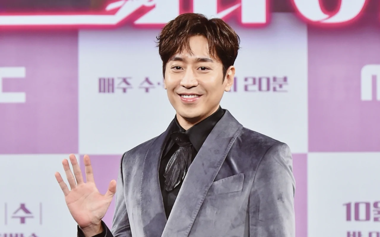 Kondisi Eric Mun Shinhwa Terungkap Usai Muncul Kabar Kesehatan Memburuk