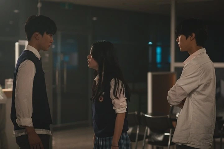 Kim Woo Seok Ungkap Ending \'Night Has Come\' Mengandung Pesan Bermakna