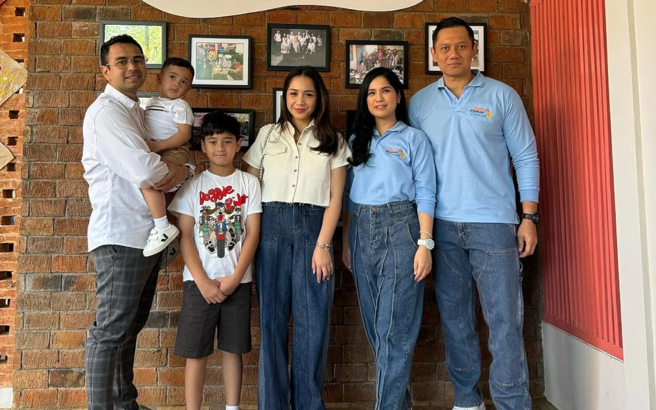 Nagita Slavina Diajak Annisa Pohan Mengajar di Rumah Pintar Cikeas