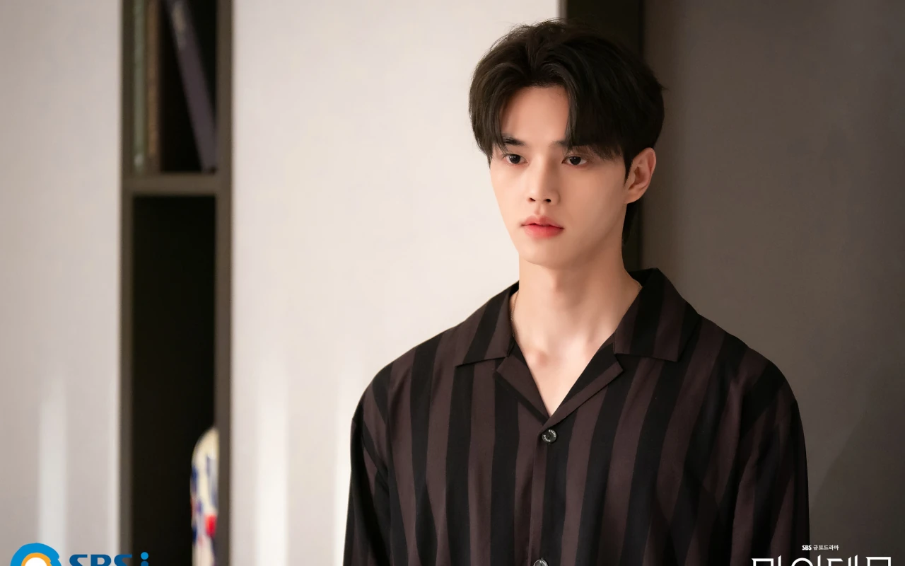  Song Kang Tetap Hadir di SBS Drama Award 2023 Meski Beredar Kabar Absen