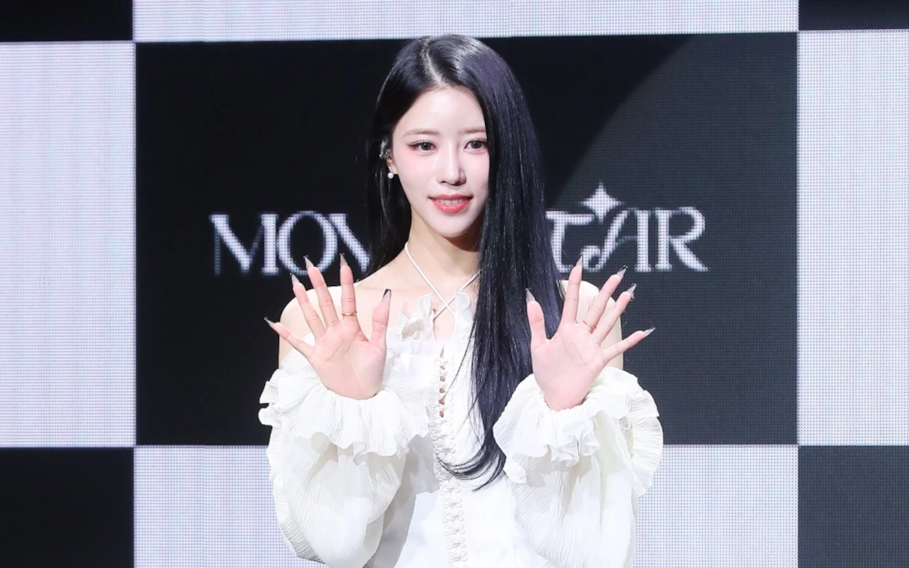 Mijoo Lovelyz Dilarikan ke Rumah Sakit Usai Insiden saat Kencan dengan Fans Asing di Korean Starcation