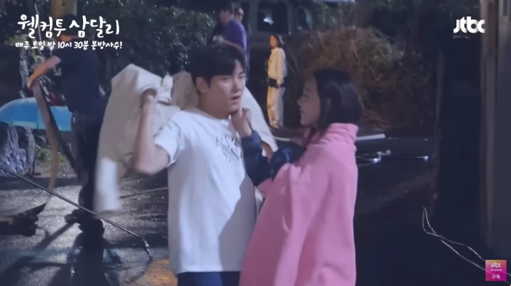 Ji Chang Wook Sambat Ditampar Shin Hye Sun di Sela-Sela Syuting Ciuman \'Welcome to Samdal-ri\'