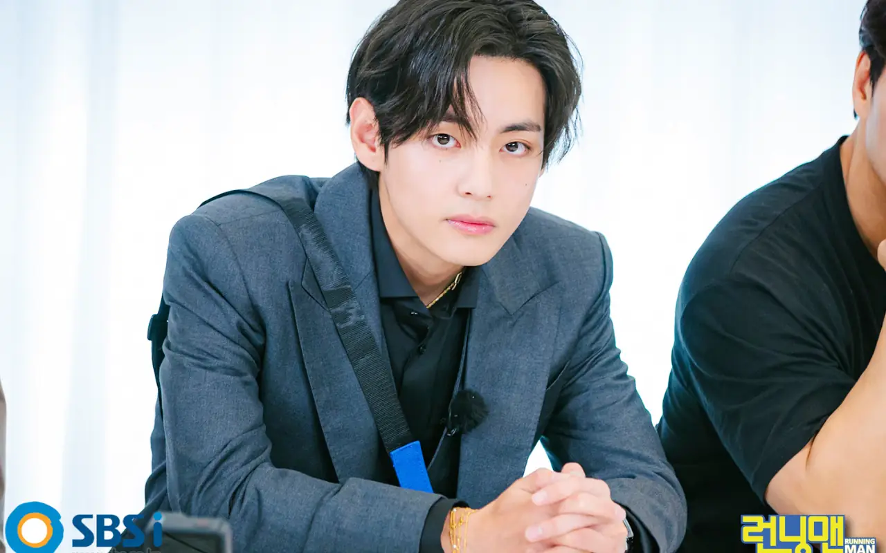 V BTS Kini Dijuluki Si Paling Doyan Makan di Kamp Militer