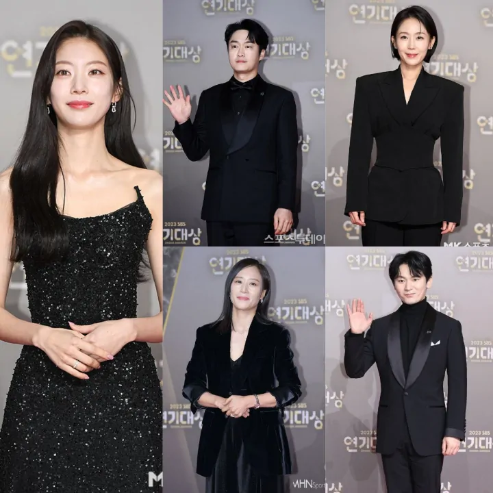 SBS Drama Awards 2023: Kim Yoo Jung dkk Kompak Pakai Outfit Hitam untuk Lee Sun Kyun