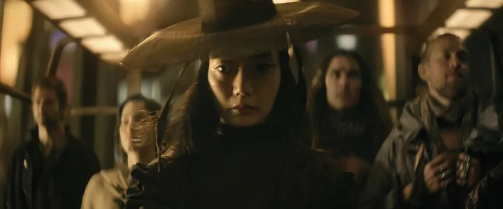 Bae Doona Sempat Kesulitan Lakukan Adegan Aksi di \'Rebel Moon\' Gegara Kostum