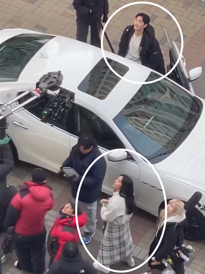 Jisoo BLACKPINK Didampingi Aktor \'Welcome to Samdal-ri\' Saat Syuting \'Influenza\'