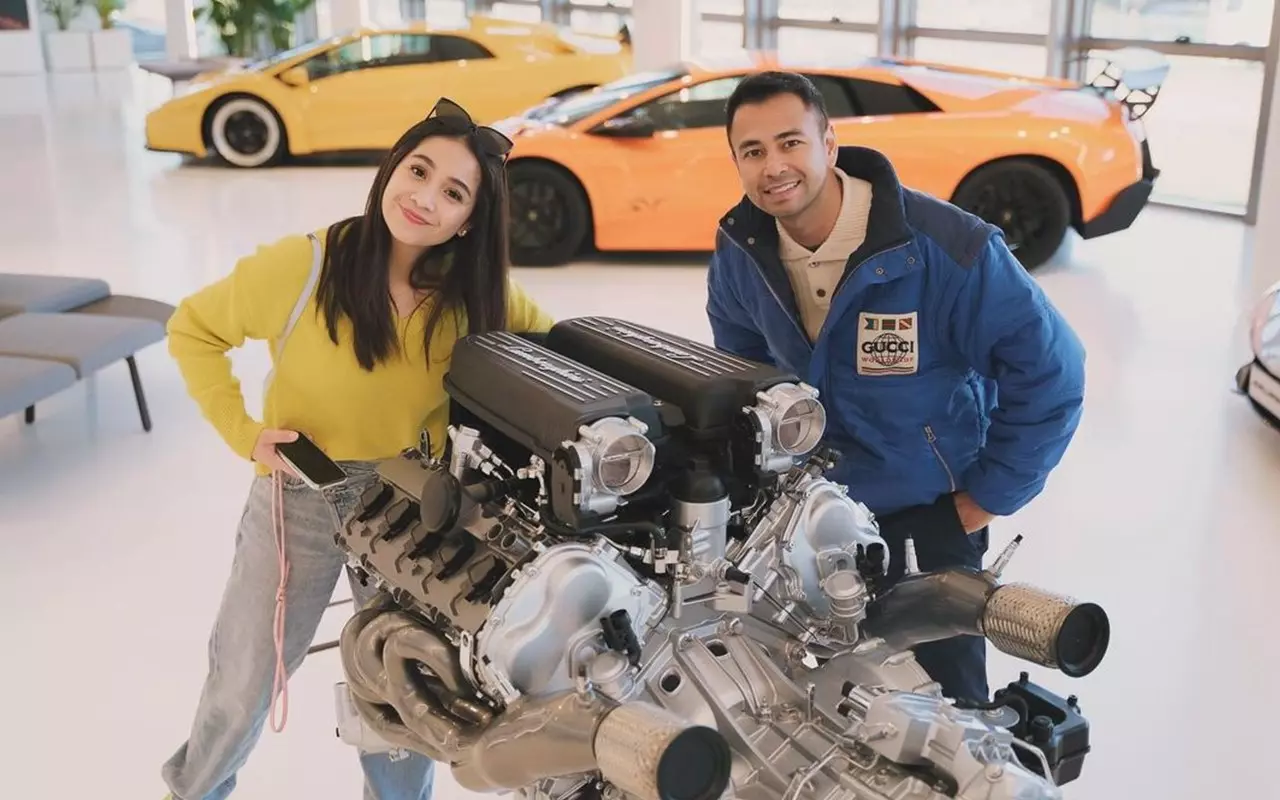 Raffi Ahmad dan Nagita Slavina Mejeng Bareng Presiden RI ke-5 Picu Kehebohan