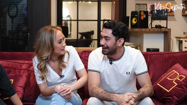 Reza Rahadian Jawab Tegas soal Tuduhan Jadi Buzzer Salah Satu Paslon