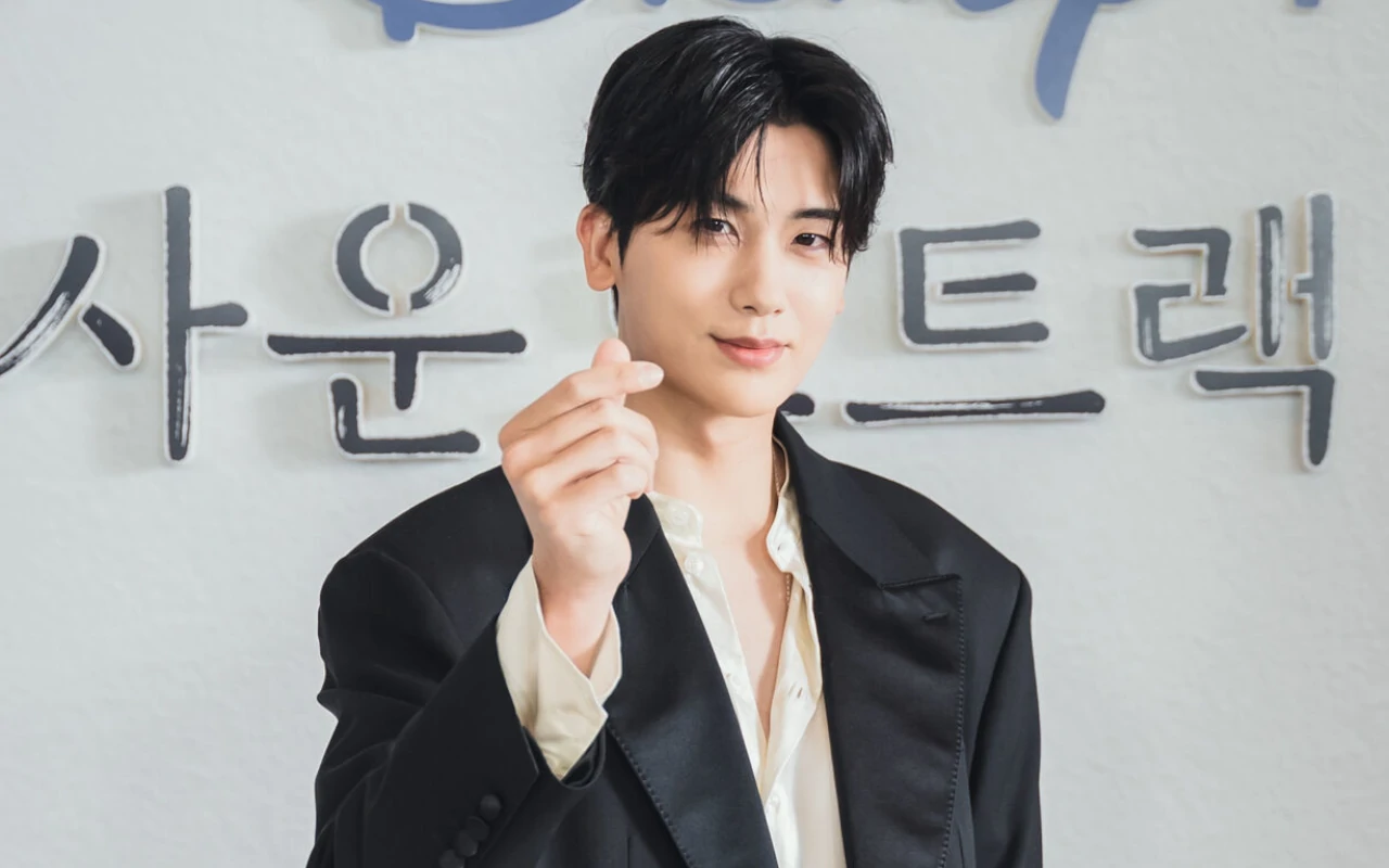 Kemampuan Akting Park Hyung Sik Bintangi 'Doctor Slump' Direview Jurnalis Korea