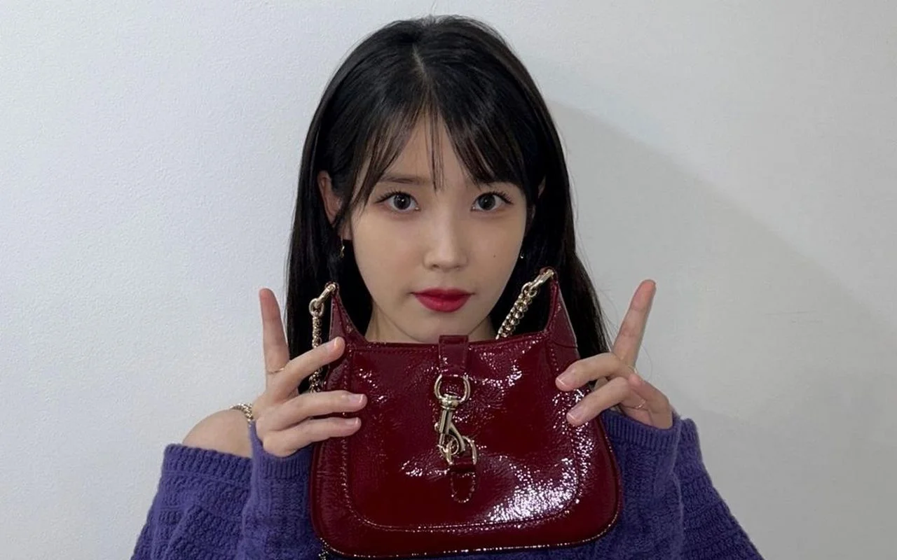 IU Curi Perhatian kala Ikut Hadiri Acara Pernikahan Sang Backing Vocal 