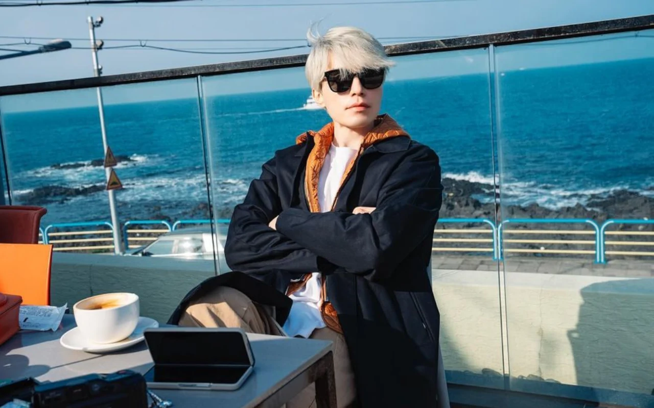Lee Dong Wook Gagal Misterius saat Coba Jadi Vlogger Pemula