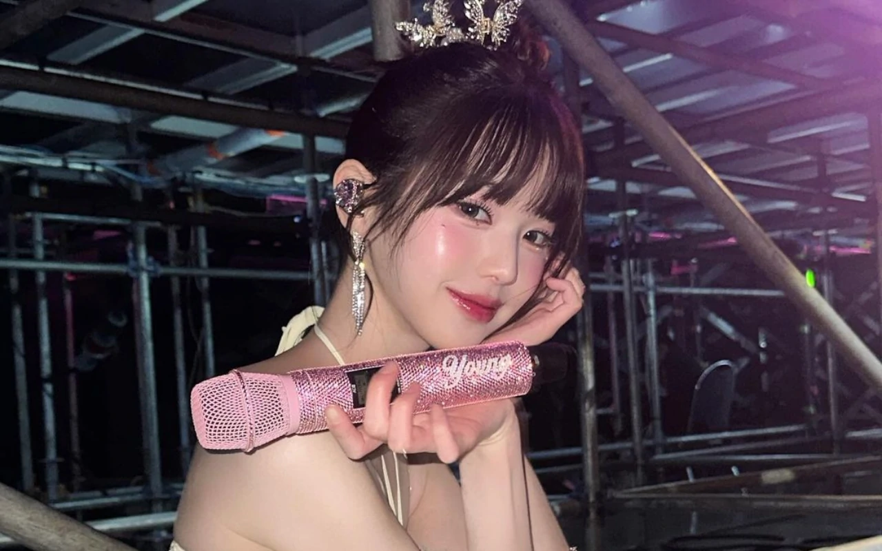 Jang Wonyoung IVE Viral Cuma Gara-Gara Batuk di Depan Fans