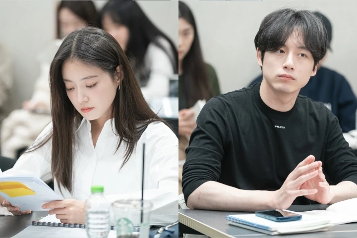 Visual Kentaro Sakaguchi Curi Fokus di Sesi Baca Naskah Drama Bareng Lee Se Young