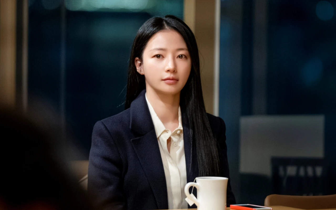 Song Ha Yoon Dituding Bikin Ulah saat Liburan Tim 'Marry My Husband'
