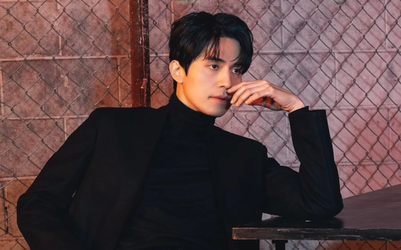 Lee Dong Wook Tuai Pro Kontra Imbas Baca Naskah Drama di Kepala Staf Cewek