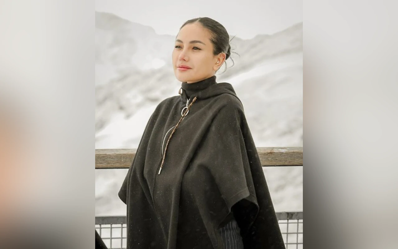 Nikita Mirzani Ungkit Tahu Diri usai Eks Pacar Cantik RI Tunjukkan Sikap Kelas