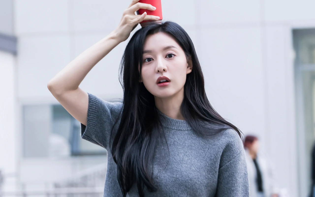 Cara Kim Ji Won Lovestagram Bareng Aktor Lawan Main di Drama Jadi Perbincangan