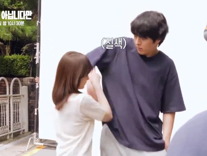 Chun Woo Hee Protes Imbas Tangannya Dihempas Jang Ki Yong di BTS \'The Atypical Family\'