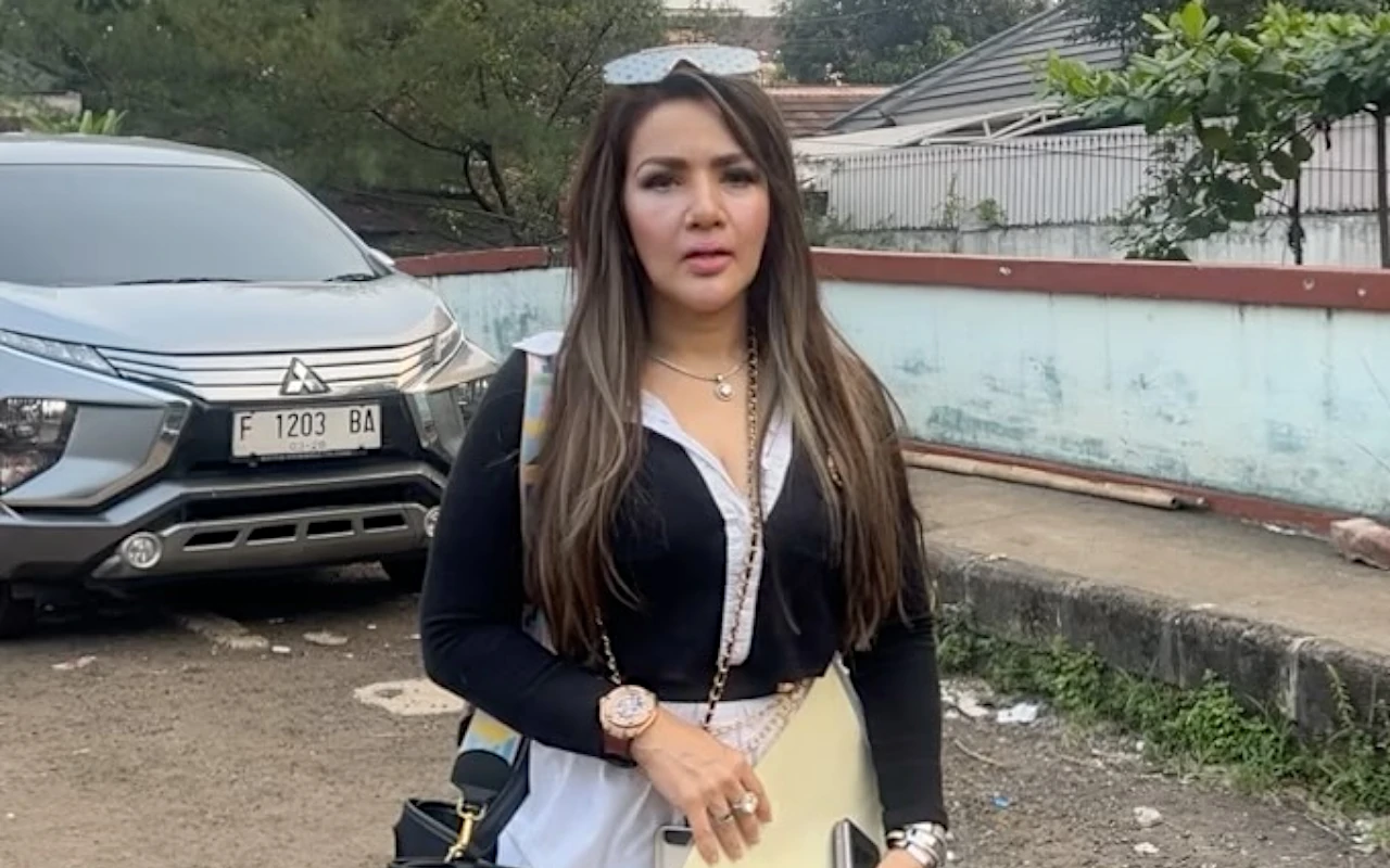 Barbie Kumalasari Temani Diduga Calon Suami Proses Mualaf Jelang Nikah