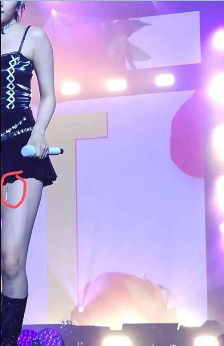 Ahn Yujin IVE Hampir Lukai Diri Sendiri lantaran Wardrobe Malfunction