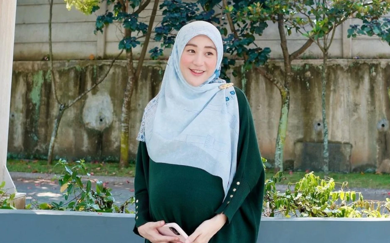 Potret Gemas Anak Kedua Larissa Chou yang Baru Lahir Dirilis