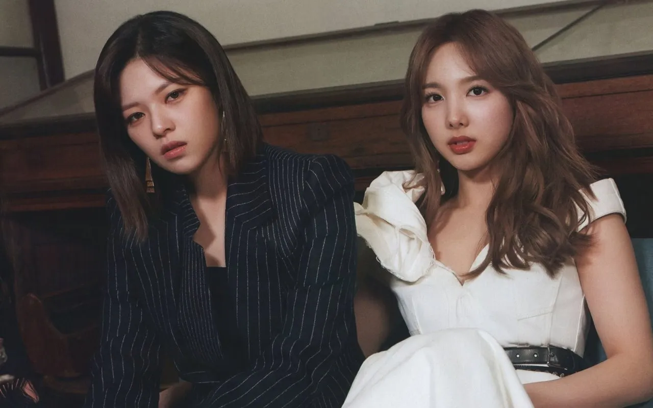 Jeongyeon dan Nayeon TWICE Pamerkan Persahabatan Uwu di Fansign Solo ‘NA’