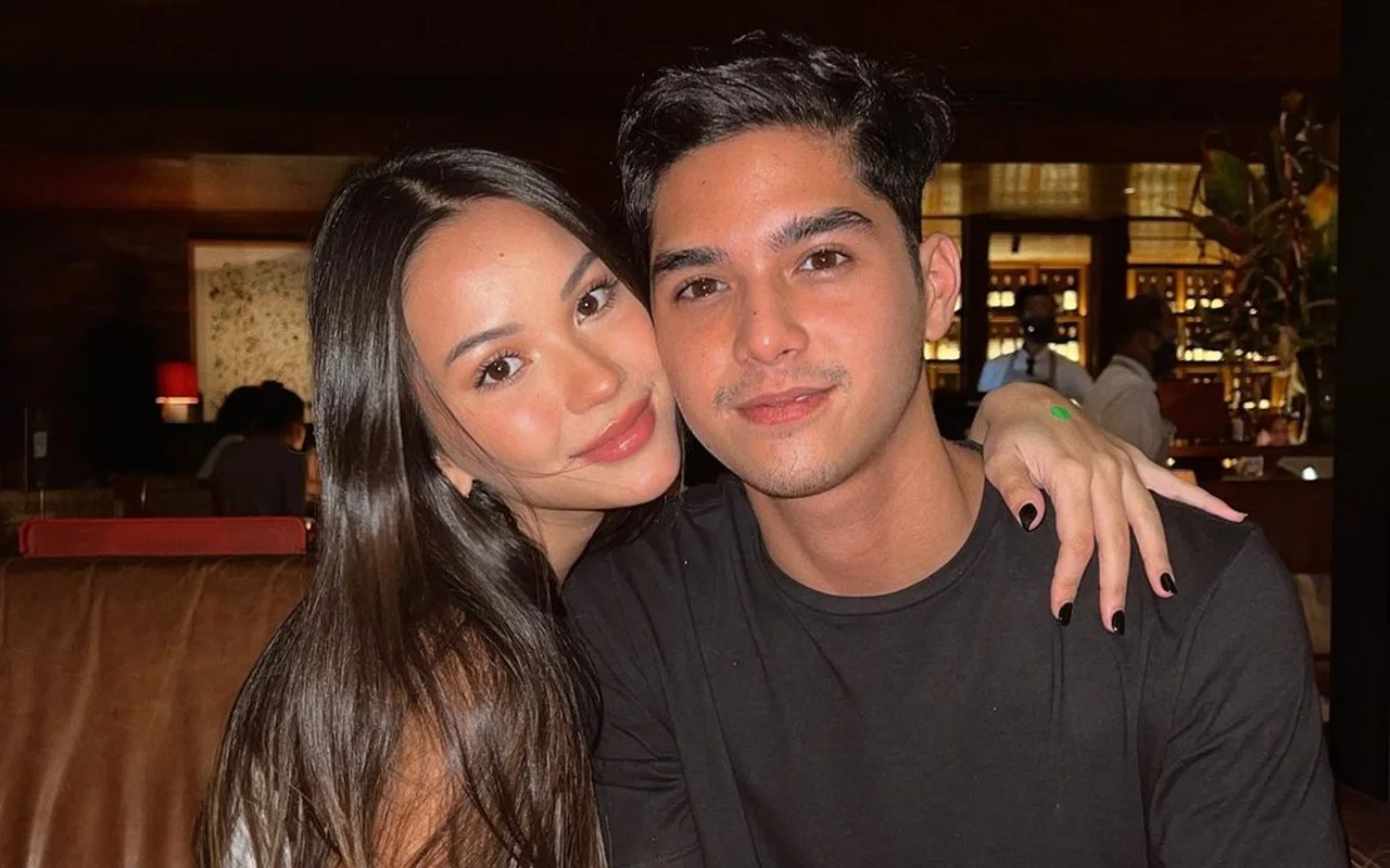 Al Ghazali Pajang Potret Peluk Alyssa Daguise Bak Benarkan Rumor Balikan
