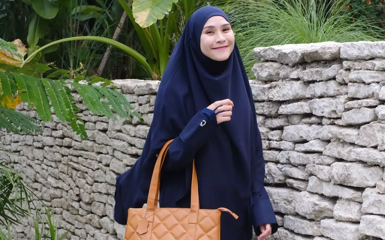 Zaskia Mecca Bikin Video Wasiat usai Saksikan Dua Rudal Meledak saat Kunjungi Korban Palestina