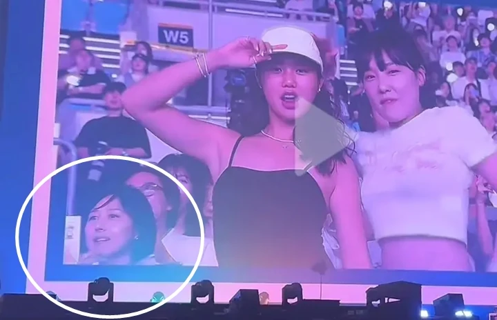 Sosok Diduga Ibu Jang Won Young IVE & Jang Da Ah Viral