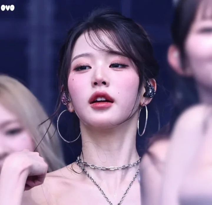 Potret Langka Jang Won Young IVE Keringetan Jadi Perbincangan