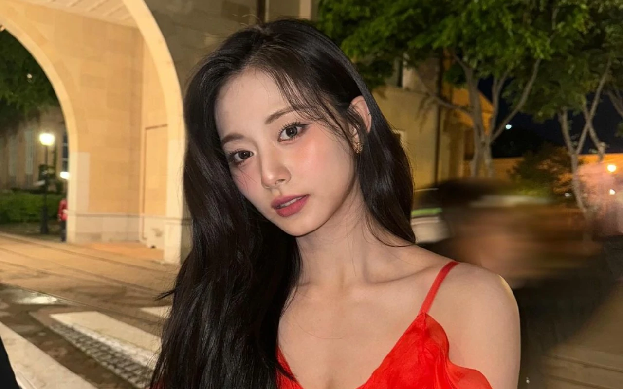 Wajah Tzuyu TWICE Disebut Paling Mustahil Ditiru Lewat Oplas Saking Cantiknya
