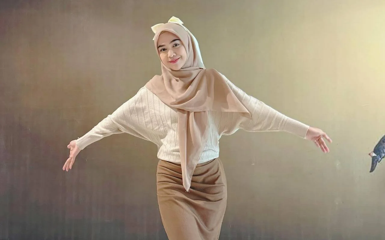 Ria Ricis bak Isyaratkan Kasmaran Lewat Unggahan Terbaru
