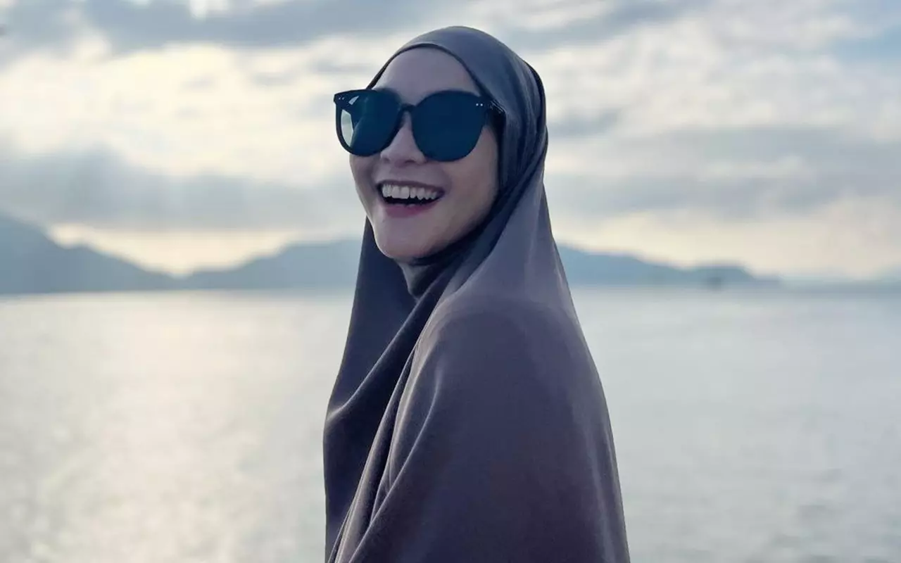 Zaskia Mecca Dapat Pemakluman Meski di Usia Matang Belum Bisa Nyalakan Kompor