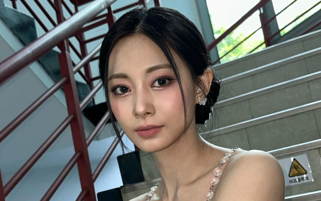 Penampilan Solo Tzuyu TWICE Bawakan 'Run Away' Tuai Kontroversi