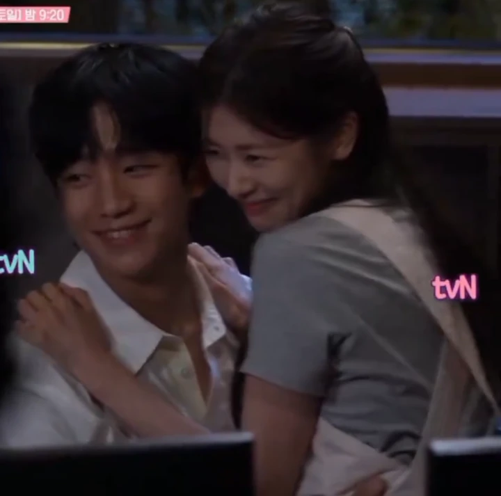 Gerik-Gerik Jung Hae In & Jung So Min usai Syuting Ciuman \'Love Next Door\' Disambut Heboh