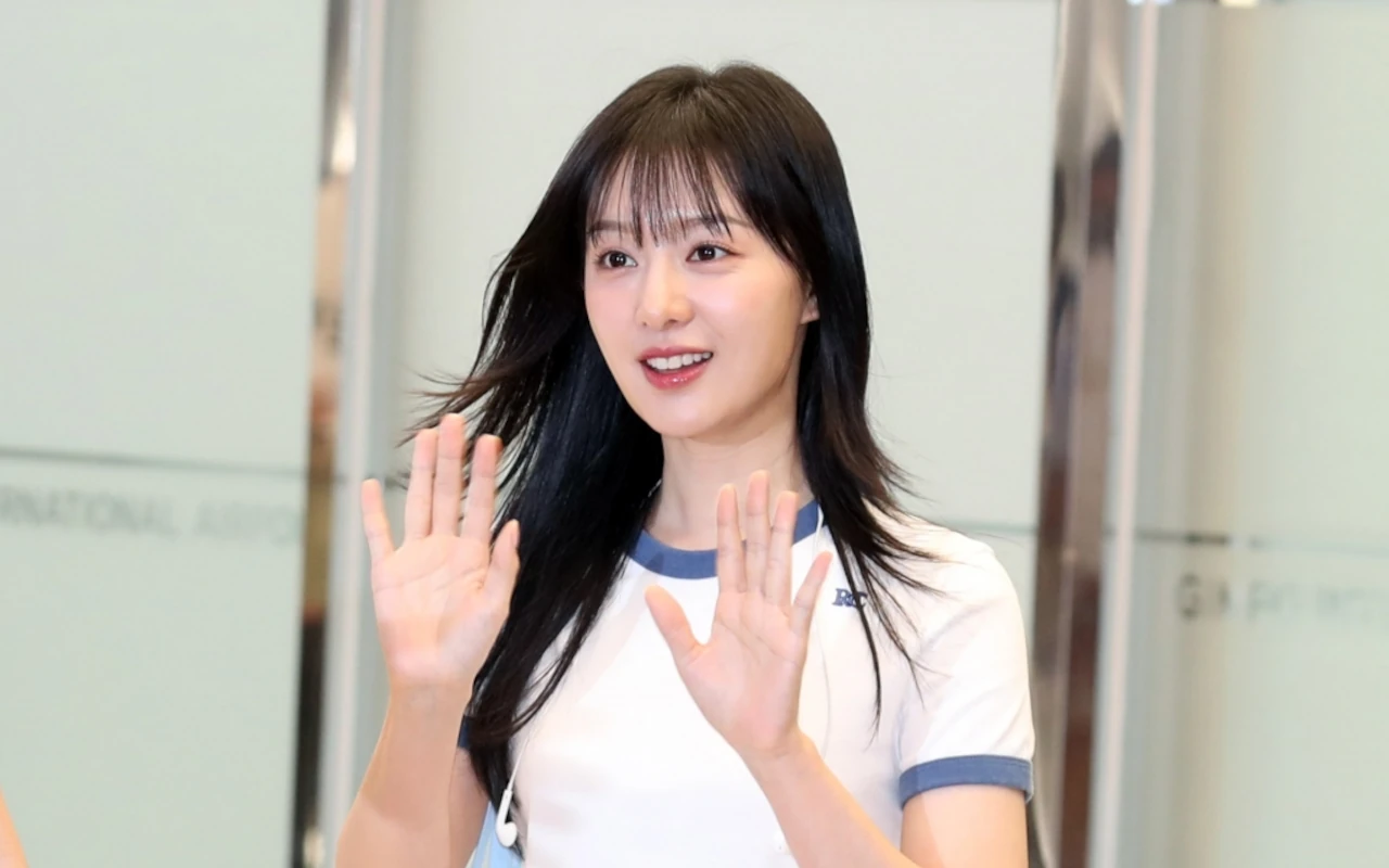 Kim Ji Won Diminta Ganti Penata Gaya usai Selera Fashion Tuai Pro Kontra