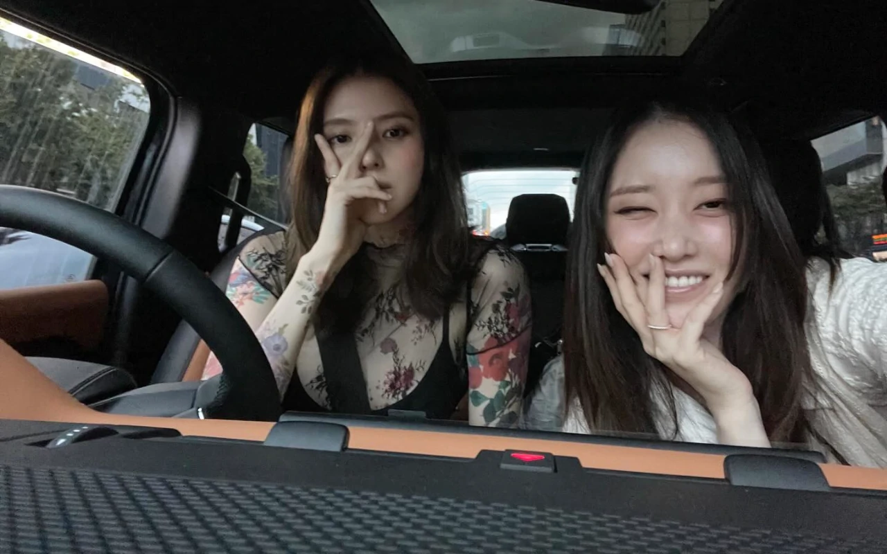 Agensi Han So Hee & Jeon Jong Seo Buka Suara usai Dikaitkan Akun Haters Hyeri