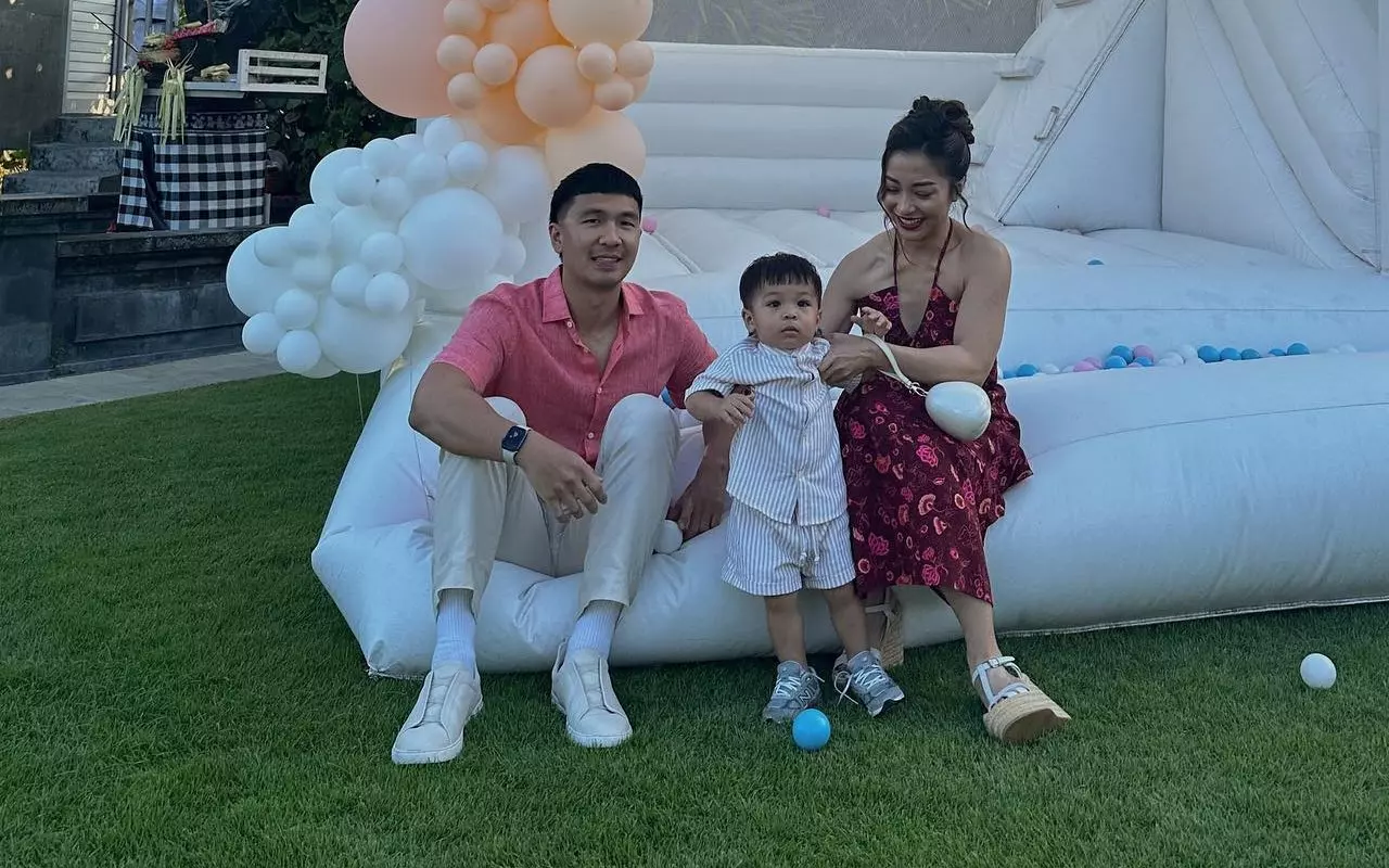 Nikita Willy Ngakak Dengar Jawaban Suami yang Asal Nyeplos saat Ditanya Sang Putra