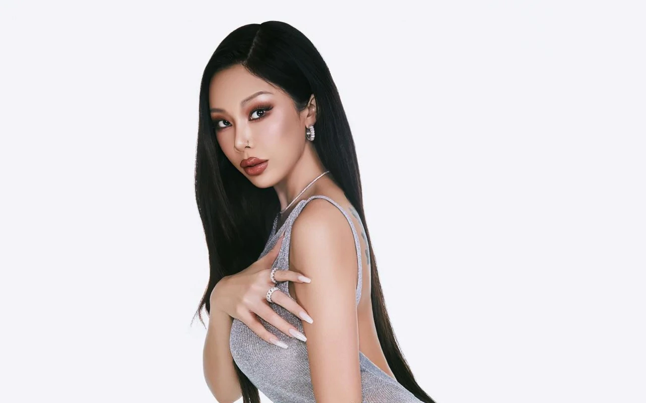 Jessi Kuak Penyesalan Mendalam Soal Kasus Pemukulan Fans usai Didesak Bunuh Diri