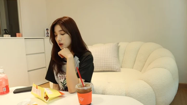 Yulhee Klaim Sering Dihina Keluarga Minhwan F.T. Island sebelum Cerai